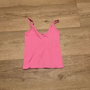 Pink tank top